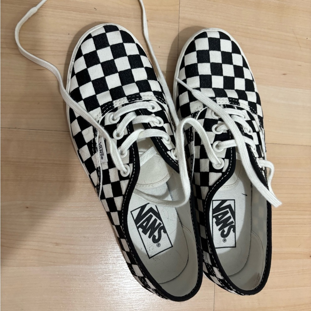 Vans Black and White Checkered Low Pros